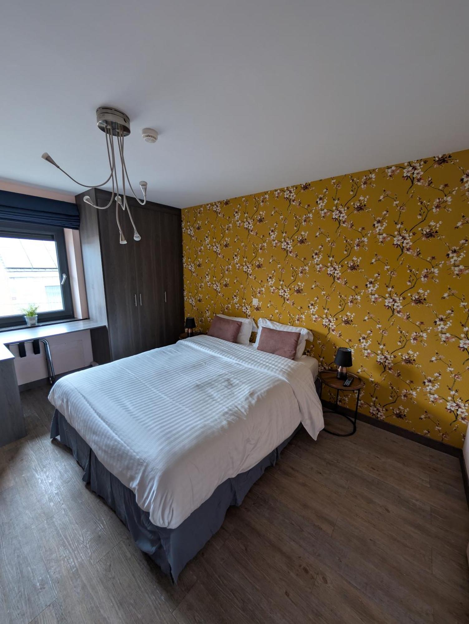 Hotel A Fleur De Couette Auvelais Zewnętrze zdjęcie